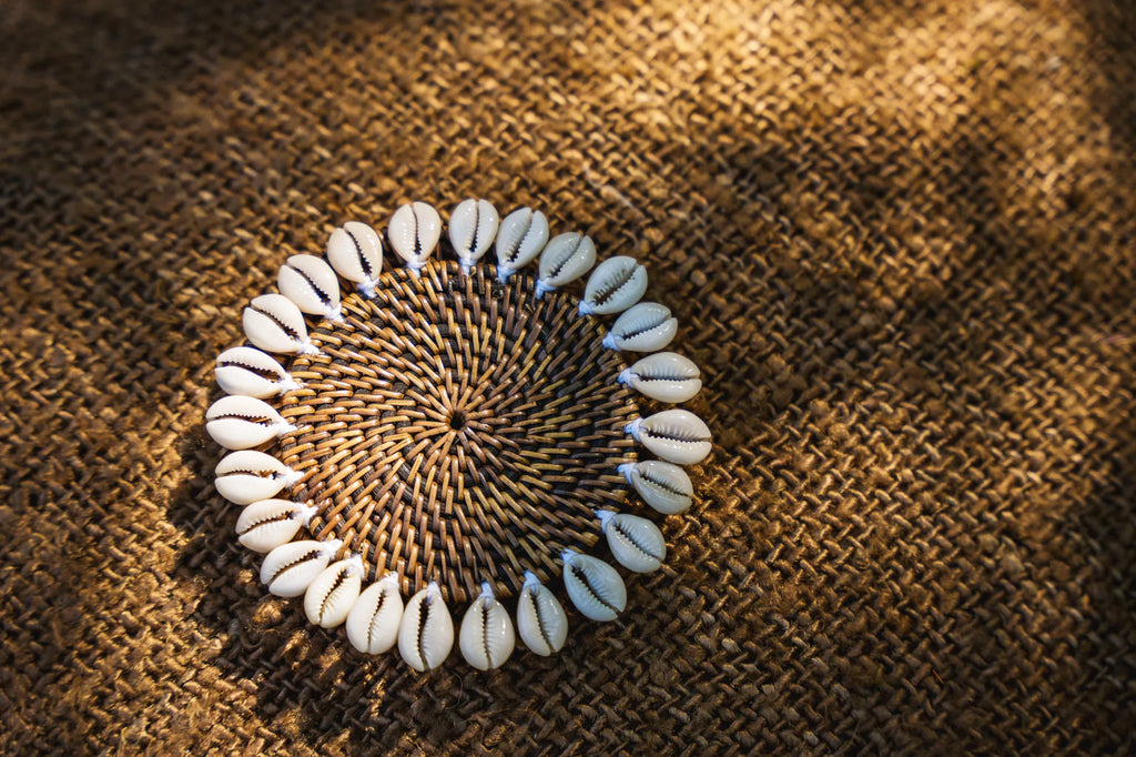 Le dessous de verre colonial en coquillage - Marron naturel