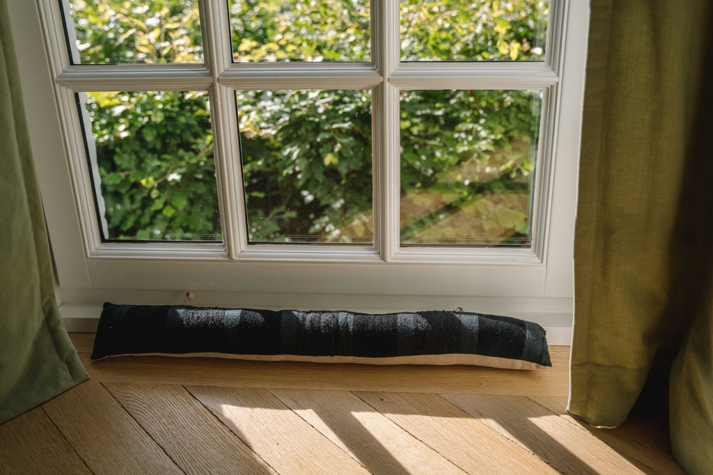 The Oh My Gee Draft Roller - Black Velvet