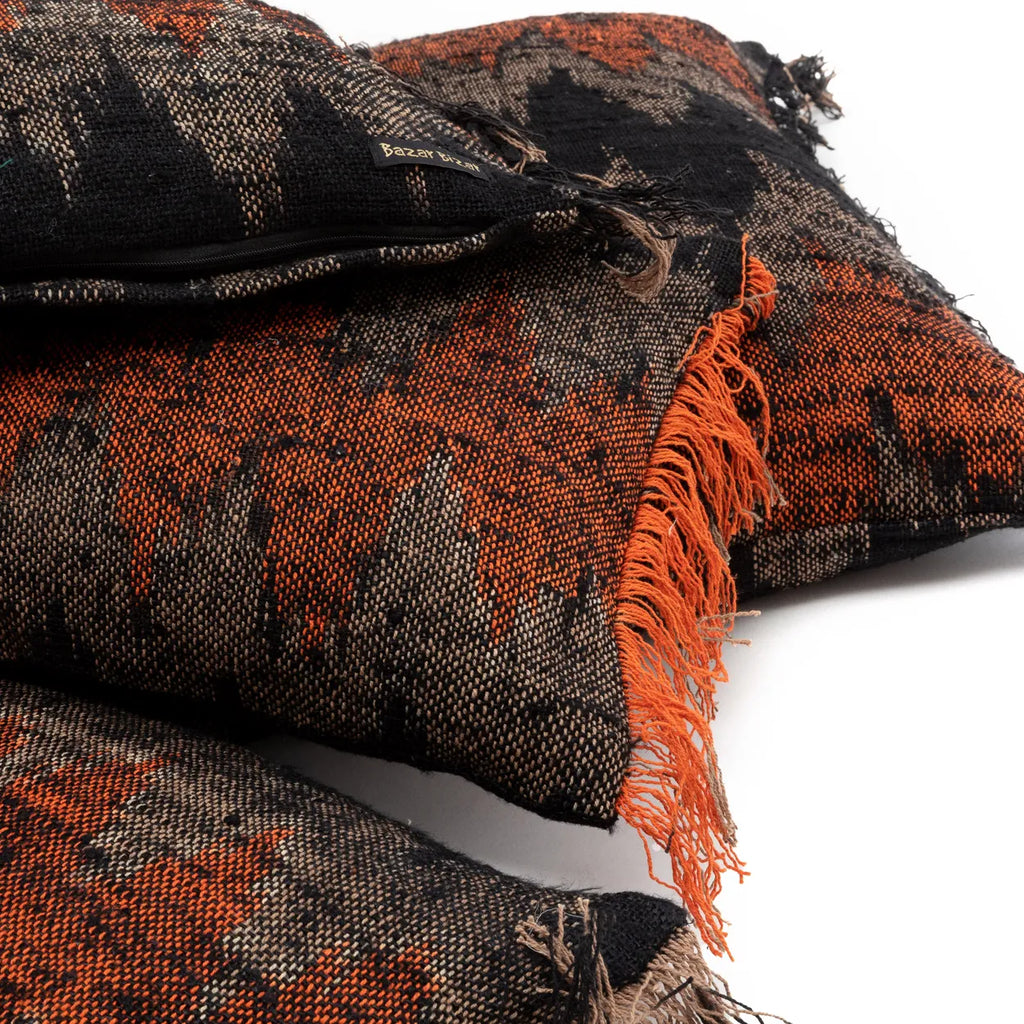 La Housse de Coussin Oh My Gee - Noir Orange - 40x40