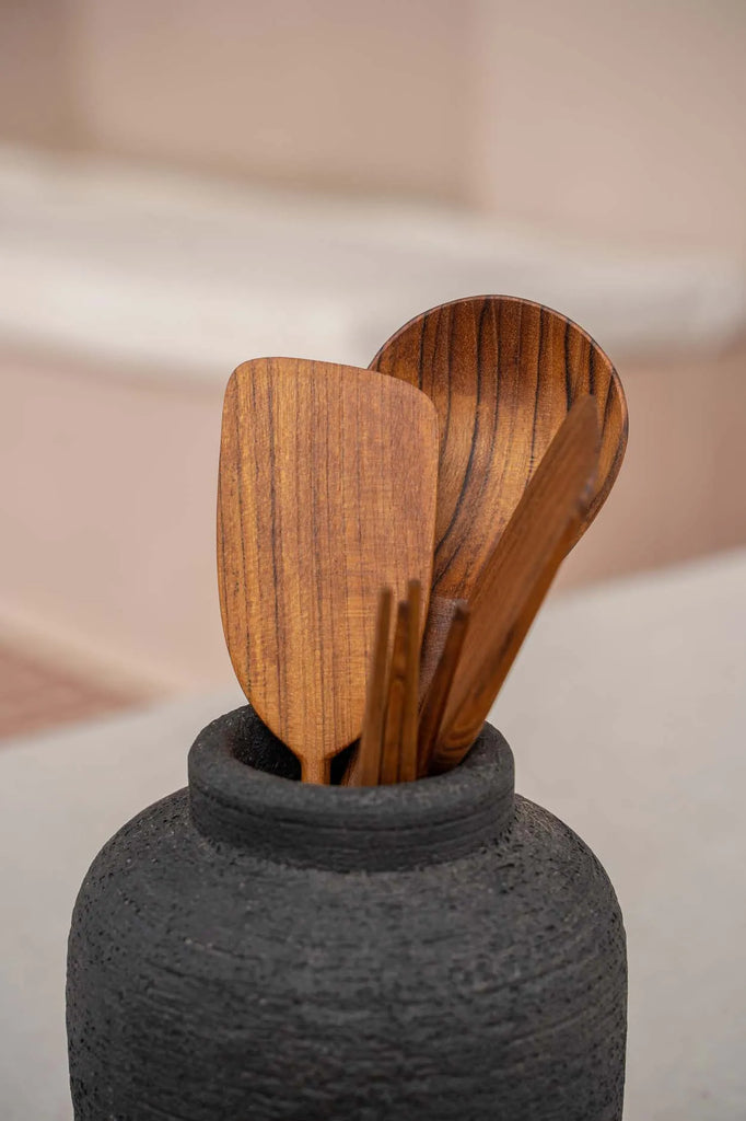 La spatule à racine de teck